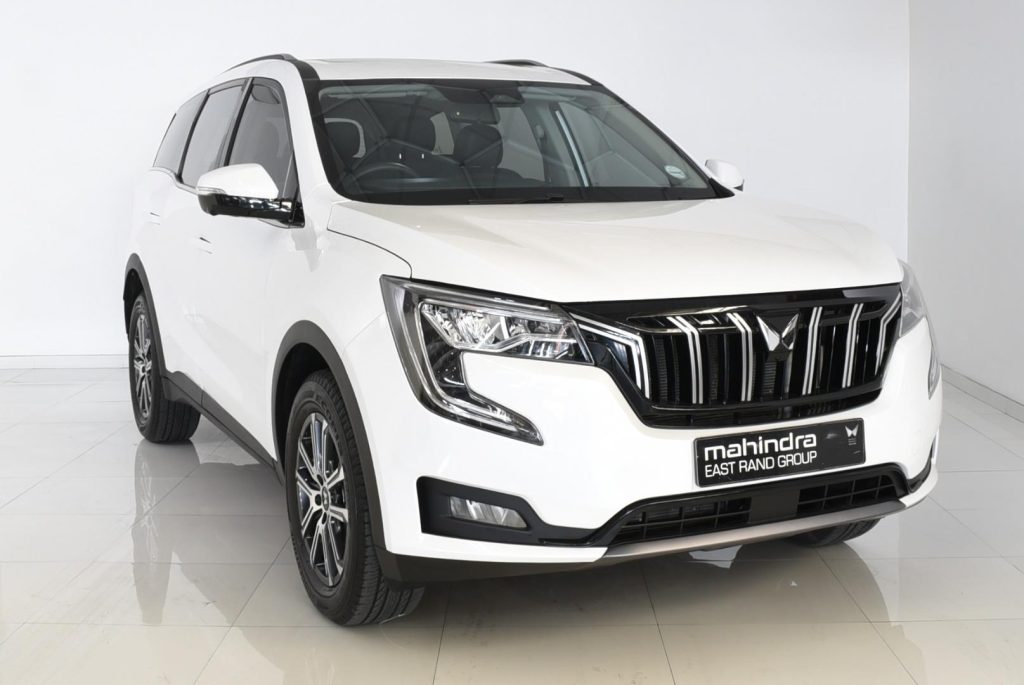 2025 Mahindra XUV700 2.0T AX7